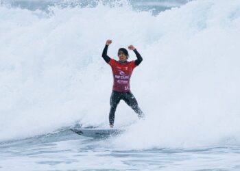 Miguel Pupo comemorando em Bells Beach