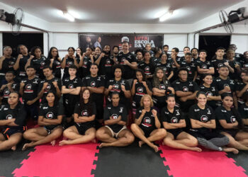 Rogério Minotouro liderou aulão no Jacarezinho - Foto: Divulgação/Instituto Irmãos Nogueira