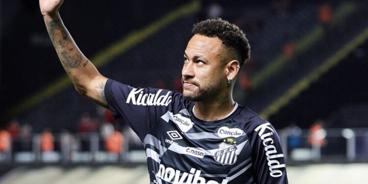 Neymar antes de jogo do Santos