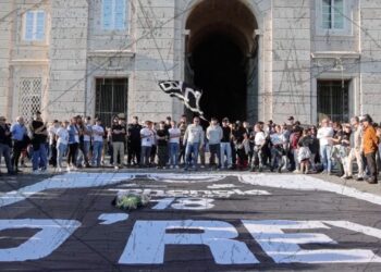 Fãs do Juvecaserta se reúnem para homenagear Oscar Schmidt