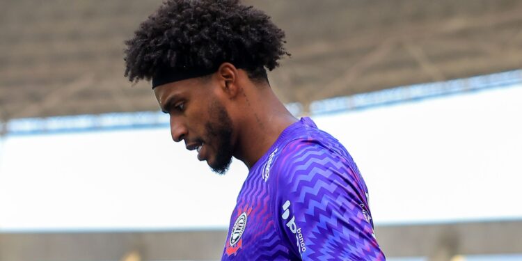 Hugo Souza reage após ficar fora da lista final da Seleção Brasileira para a Copa