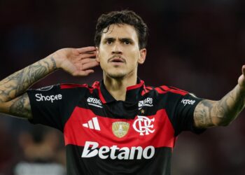 Pedro comenta ausência na Copa do Mundo após marcar na vitória do Flamengo