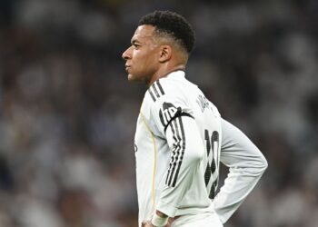 Estadia de Mbappé no Real Madrid é marcada por distância do elenco
