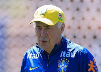 Ancelotti comanda o primeiro dia de preparação da Seleção Brasileira na Granja Comary