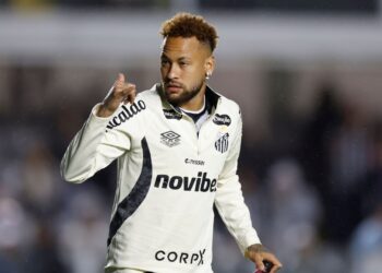 Neymar passará por novos exames antes de iniciar preparação para a Copa do Mundo