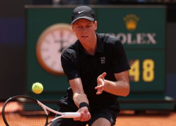 Sinner venceu Andrey Rublev e garantiu vaga na semifinal do Masters 1000 de Roma