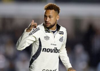 Neymar aguarda o anúncio oficial da convocação para a Copa do Mundo