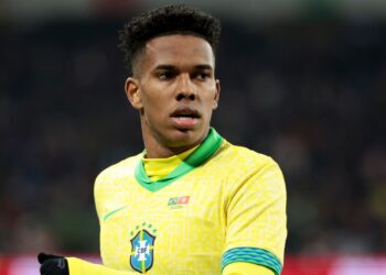 Ancelotti perde Estêvão, Militão e Rodrygo antes da convocação final da Copa