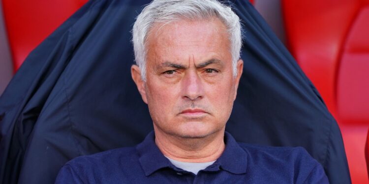 José Mourinho está cada vez mais próximo de retornar ao Real Madrid, o treinador é esperado em Madri na próxima semana.