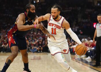 Lance do jogo entre Cleveland Cavaliers e New York Knicks