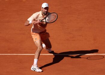 Djokovic gerou interpretações de que ele pode ter influenciado a programação do confronto contra João Fonseca