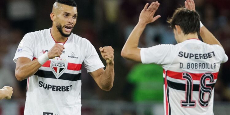 São Paulo rescinde contrato com Dória após ameaças e crise familiar