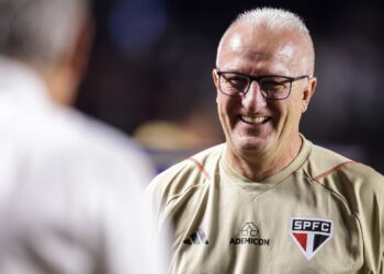 Dorival Júnior é o novo técnico do São Paulo FC após a demissão de Roger Machado