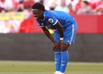 Em meio à convocação para a Copa, Vini Jr se pronuncia sobre fim de romance com Virginia