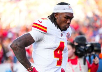 Rashee Rice em jogo da NFL