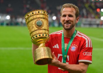 Harry Kane conquistou a Chuteira de Ouro da temporada 2025/26 após terminar como principal artilheiro das ligas europeias.