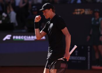 Jannik Sinner faz história em Roma e conquista sexto Masters 1000 seguido