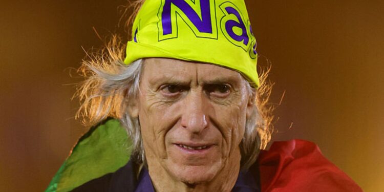 Jorge Jesus em comemoração do Al-Nassr