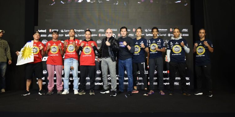 Oito lutadoras iniciam disputa por meio milhão de reais - Foto: Carlos Ventura/Jungle Fight
