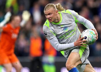 Haaland durante jogo do Manchester City contra o Everton