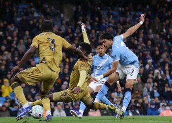 Lance do jogo entre Manchester City e Crystal Palace
