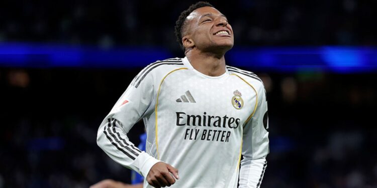 Mbappé durante jogo do Real Madrid