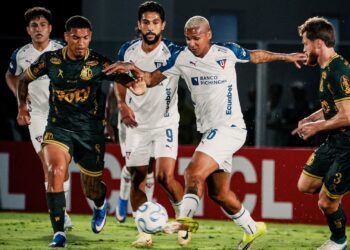 Lance do jogo entre Mirassol e LDU de Quito