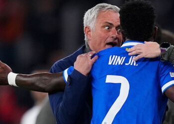 José Mourinho em jogo contra o Real Madrid