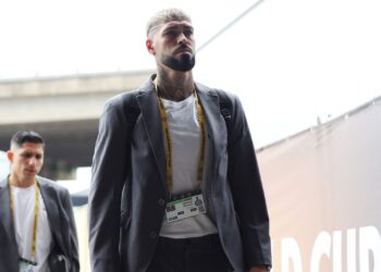 Palmeiras anuncia a contratação de Alexander Barboza