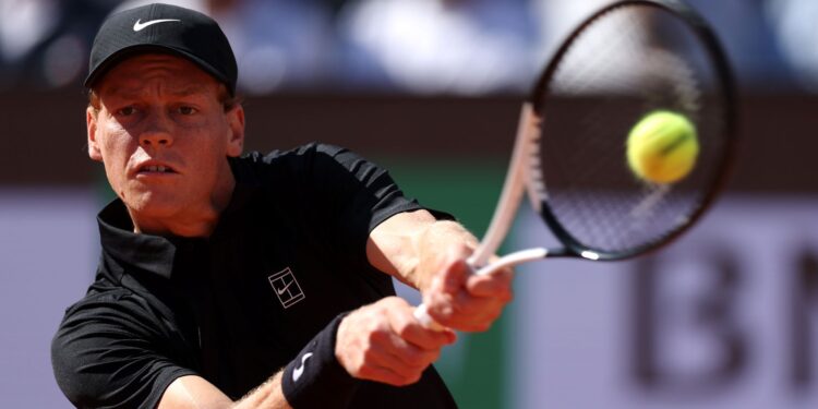 Sinner vence Popyrin e avança às oitavas no Masters 1000 de Roma