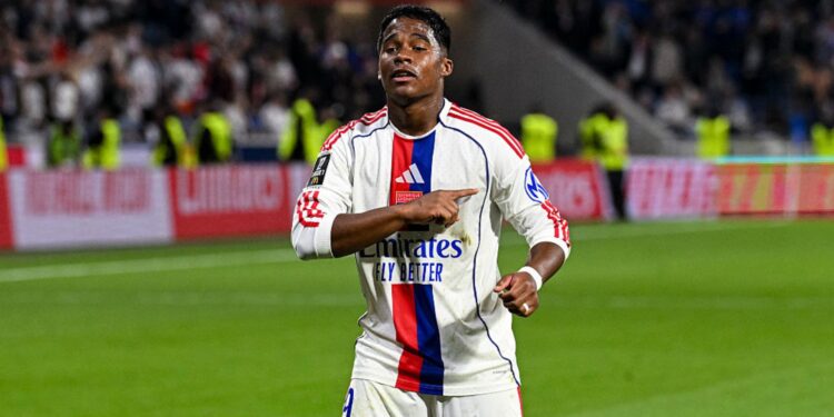 Endrick em jogo do Lyon