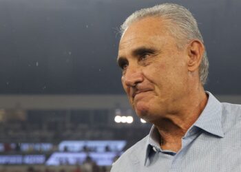 Tite em jogo do Cruzeiro