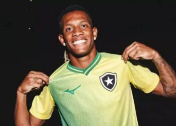 Amarelo vira aposta de marketing de clubes brasileiros e marcas para a Copa do Mundo