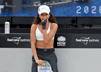 Rayssa Leal, medalhista olímpica garantiu vaga na semifinal da Copa do Mundo de Skate Street, em Roma, nesta sexta-feira.