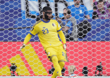 Depois de uma estreia complicada diante da da Argentina, o goleiro Luca Zidane voltou a enfrentar uma noite turbulenta na Copa do Mundo.