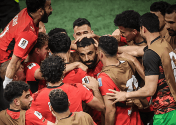 Egito enfrenta problema nos EUA após vitória histórica na Copa do Mundo, seleção africana teve pedido negado para permanecer em Seattle.