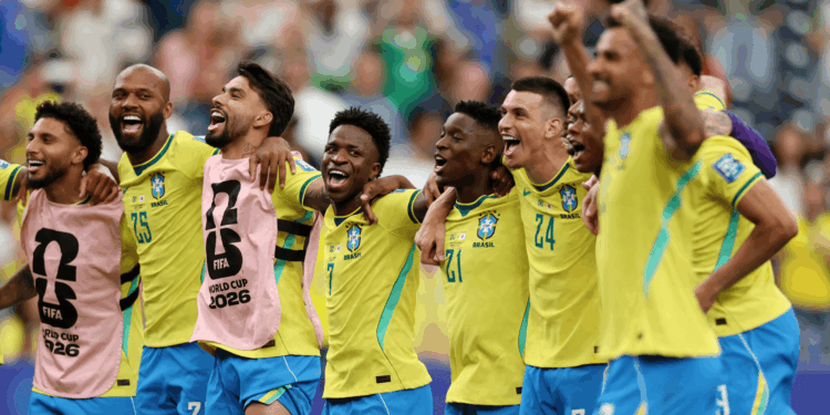 Logo após a vitória do Brasil por 2 a 1 sobre o Japão, as redes sociais foram tomadas por memes que celebraram a classificação da Seleção.