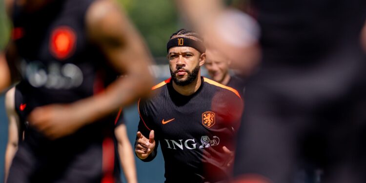 Holanda e Suécia entram em campo neste sábado, 20, às 14h. A partida entre Holanda e Suécia terá transmissão ao vivo pela CazéTV.