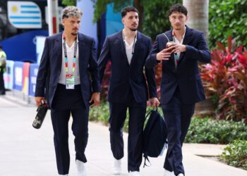 Delegação do Uruguai chegando no Miami Stadium (Crédiro: Getty Images)