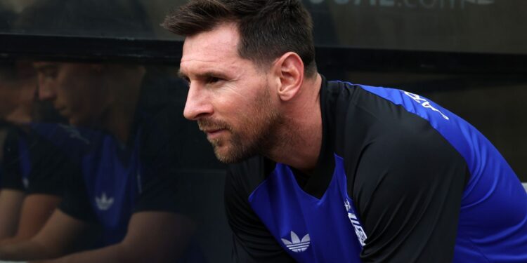 Messi evolui fisicamente e aumenta a confiança da Argentina antes da estreia na Copa do Mundo
