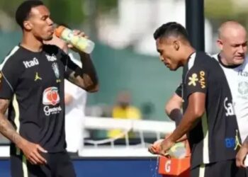 Copa do Mundo ter&aacute; duas pausas obrigat&oacute;rias para hidrata&ccedil;&atilde;o em todas as partidas do torneio