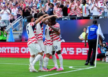Estados Unidos fazem estreia diante do Paraguai na abertura de sua campanha na Copa do Mundo