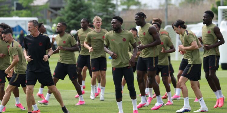 Canadá tenta conquistar sua primeira vitória em Copas do Mundo
