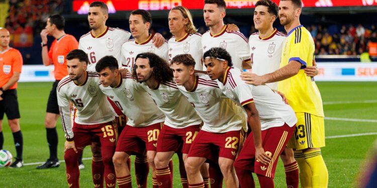 Espanha chega como favorita ao título da Copa