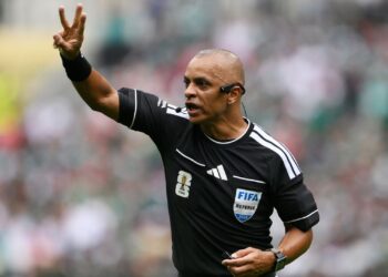 Wilton Pereira é escalado para apitar Noruega x Senegal pela segunda rodada da Copa do Mundo