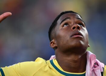 Endrick aguarda oportunidade de estrear pela Sele&ccedil;&atilde;o Brasileira na Copa do Mundo