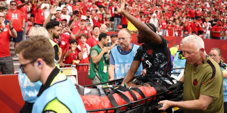 Koné agradeceu o apoio dos companheiros após a lesão que o tirou da Copa do Mundo