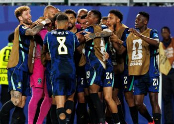 Brasil busca confirmar a liderança do Grupo C para manter sua base e ganhar vantagem na Copa do Mundo