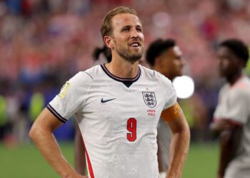 Inglaterra pode garantir vaga no mata-mata nesta ter&ccedil;a