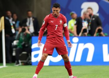 Cristiano Ronaldo marca contra o Uzbequistão e estabelece recorde de gols em seis Copas do Mundo